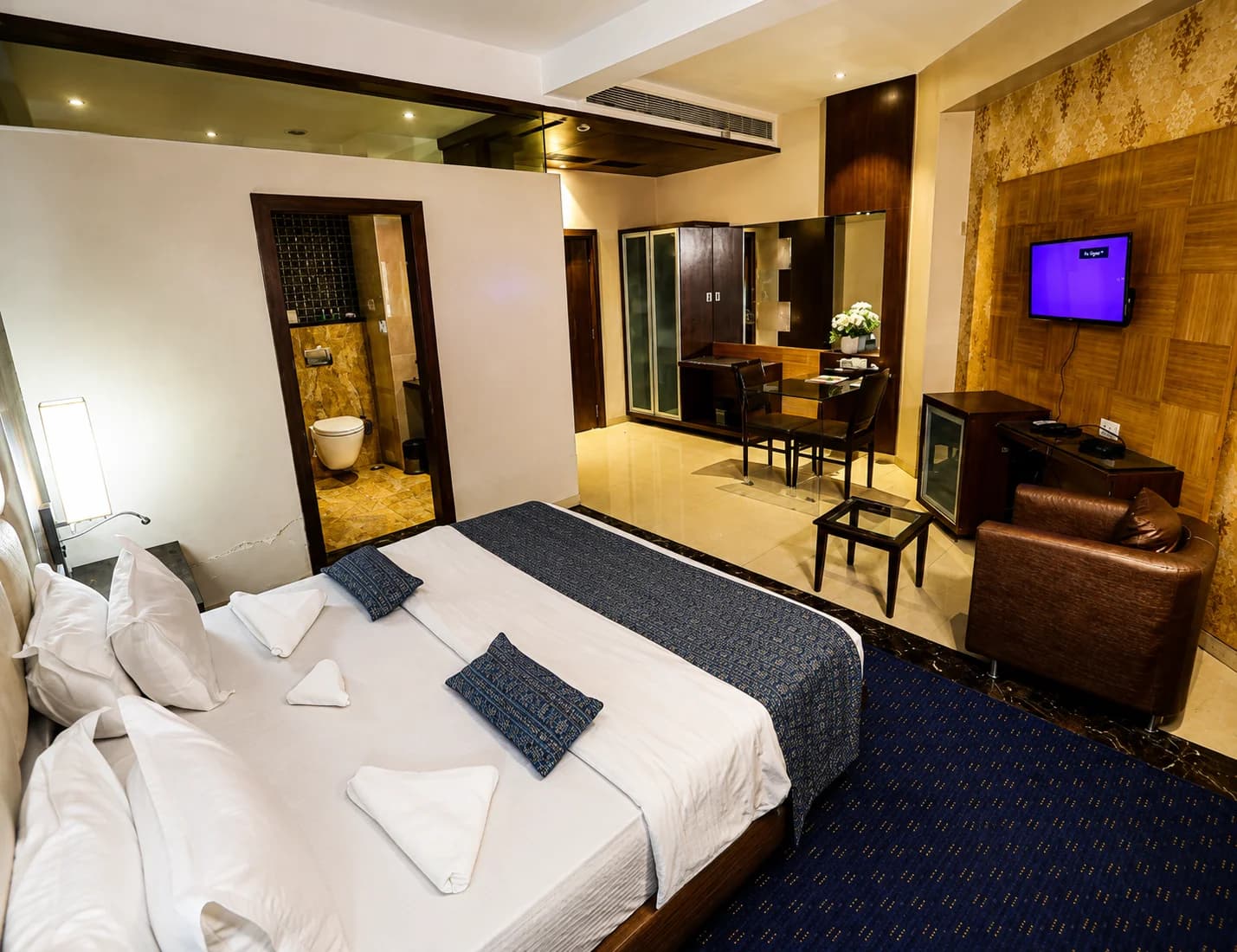 Super Deluxe Room